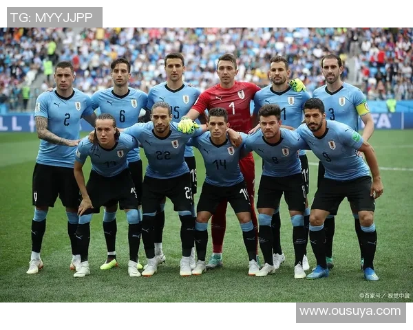 世界杯足球明星激情对决 展现顶级技巧与完美配合 世界杯足球明星激情对决 展现顶级技巧与完美配合