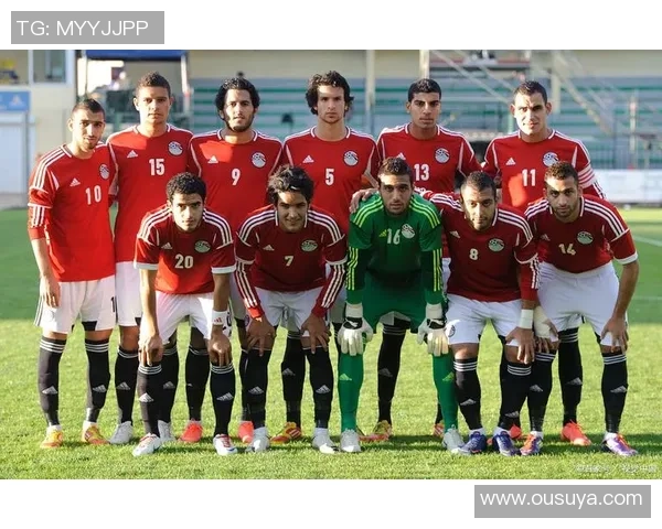 阿迪达斯足球巨星闪耀绿茵引领时代风潮与激情竞技 阿迪达斯足球巨星闪耀绿茵引领时代风潮与激情竞技